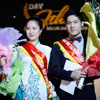 Bạn trẻ - Cuộc sống - Hoa khôi, Hoa vương Ngoại giao nói về MH370