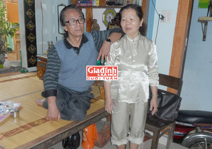 Chuyện tình cổ tích của lương y tật nguyền và hoa khôi làng - 1