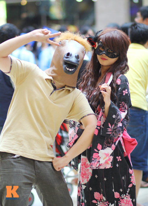 Giới trẻ Hà thành lạ lẫm với đồ cosplay - 6
