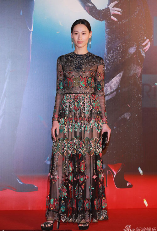 Sao Hoa ngữ lộng lẫy trên thảm đỏ Kim Tượng - 4