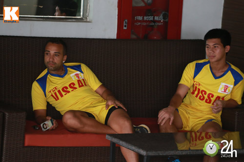 V.Ninh Bình tập trở lại: Danh Ngọc không bị "cách ly" - 2