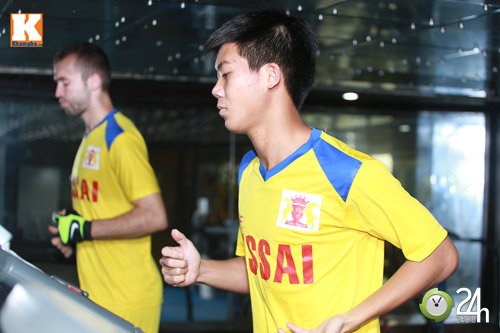 V.Ninh Bình tập trở lại: Danh Ngọc không bị "cách ly" - 10