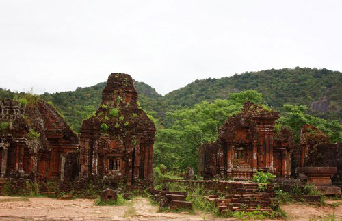 Hành trình núi, gió, cát, sóng và đền tháp Champa - 5