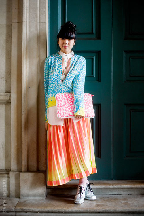 Gặp cô nàng 31 tuổi vẫn mê mẩn sắc màu - 4