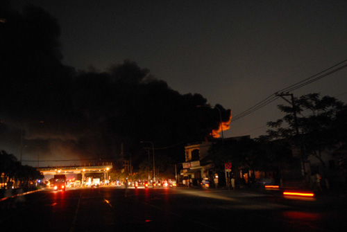 Khói lửa đỏ rực tại Khu xử lý chất thải rắn - 3