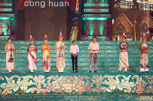 Sắc màu thế giới hội tụ tại Festival Huế - 3