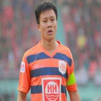 Cầu thủ V.Ninh Bình "dính chàm" bị đình chỉ hoạt động bóng đá