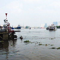 Nước sông Sài Gòn đạt đỉnh trên báo động 1