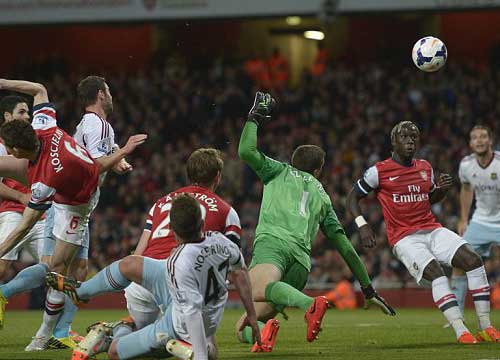 Arsenal: Vượt khó, ló niềm tin - 1