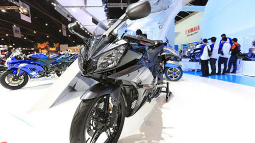 Xe côn tay Yamaha R15 mới có giá 51,5 triệu đồng - 1