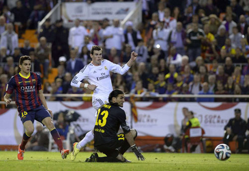 Đêm huyền diệu của Gareth Bale - 1