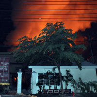 Tin tức trong ngày - Cháy suốt đêm ở công ty hóa chất