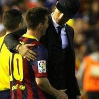 Bóng đá - CR7 "phát cuồng" với Bale, an ủi Messi