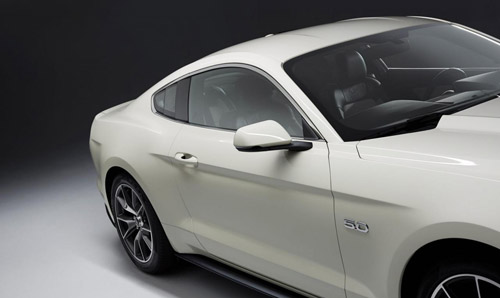 Ford Mustang 50 Year Limited Edition trình làng - 7