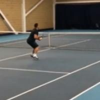 Thể thao - Video: Ro "béo" trổ tài chơi tennis