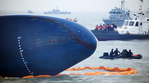 Chìm phà Hàn Quốc: Đã có 25 người chết - 1