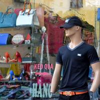 Thị trường - Tiêu dùng - Hàng xách tay: Thượng vàng hạ cám