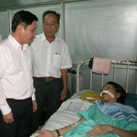 Tin tức trong ngày - Vụ tai nạn 7 người chết: Nỗi đau xuyên biên giới