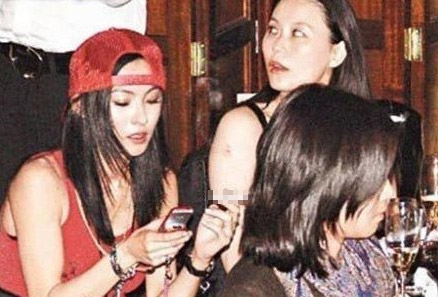 Fan bất bình với ảnh người đẹp hút thuốc - 6