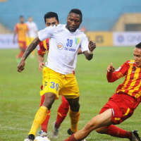 Bóng đá - HN.T&amp;T - QNK.QN: Đối thủ cứng đầu