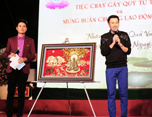 Sao Việt quyên tiền tỷ làm từ thiện - 2