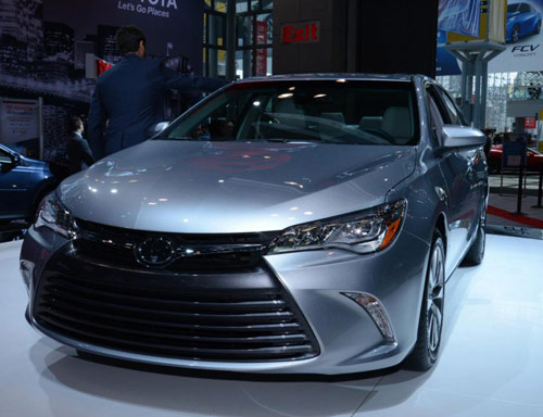 Toyota camry 2015 chiếc sedan đáng giá
