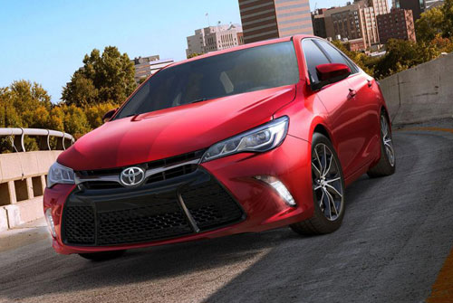 Toyota camry 2015 chiếc sedan đáng giá