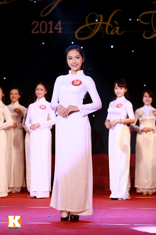 Nữ sinh Hà thành duyên dáng "đọ" tài sắc - 5