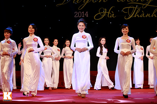 Nữ sinh Hà thành duyên dáng "đọ" tài sắc - 3