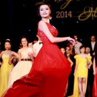 Bạn trẻ - Cuộc sống - Nữ sinh Duyên dáng Hà thành yêu kiều với đầm dạ hội