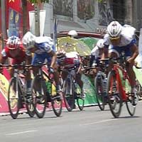 Tennis - Tin HOT 21/4: Quyết liệt chặng 3 Giải xe đạp Cúp truyền hình TP.HCM