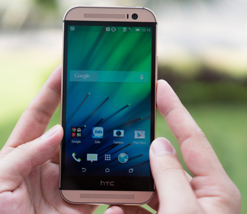 HTC công bố giá 3 smartphone mới - 1