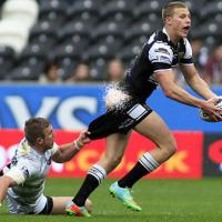 Thể thao - Cầu thủ bóng bầu dục "khỏa thân" vẫn quyết ghi bàn