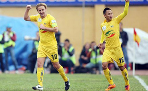 Thanh Hóa “bơm” tiền và quân quyết vô địch V-League - 1