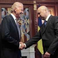 Tin tức trong ngày - Phó TT Mỹ: Nga phải “dừng nói suông và bắt đầu hành động”