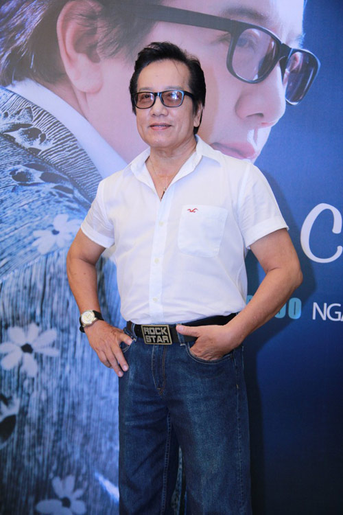 Bà xã âm thầm hộ tống Elvis Phương - 8