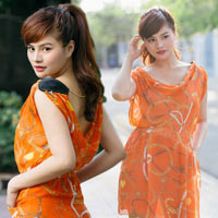 Xu hướng thời trang - Vũ Thu Phương chọn váy lụa "giải khát" cơ thể