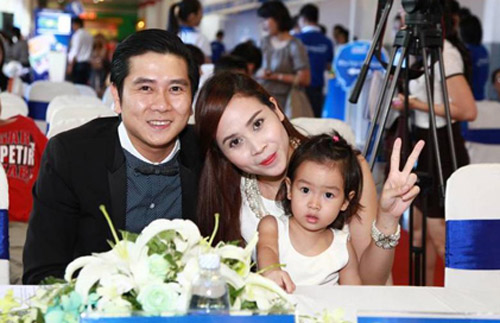 Sao Việt hoang mang trước dịch sởi - 3