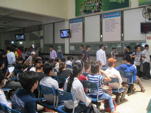 Nghỉ lễ 30/4: Xe chạy tuyến đường ngắn phục vụ đến 20h - 2