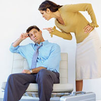 Bạn trẻ - Cuộc sống - Ghen tuông vợ giả vờ bị bồ đẩy ngã sảy thai