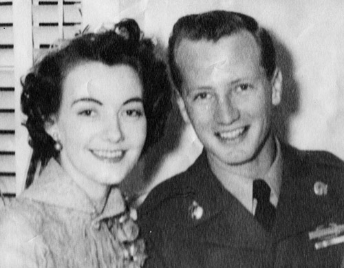 Mỹ: Tìm lại chủ nhân thơ tình của lính sau 60 năm - 2