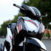 Ô tô - Xe máy - Honda SH 150i phủ pha lê chóa đèn ở Tiền Giang
