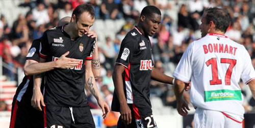 Ajaccio - Monaco: Berbatov "lên đồng" - 1