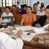 Tài chính - Bất động sản - Hạ lãi suất cho vay giảm nghèo