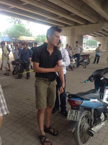 Đi xe “gian” còn liều lĩnh chống lại lực lượng 141 - 1