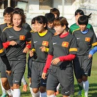 Bóng đá - Thắng to, lo nhiều