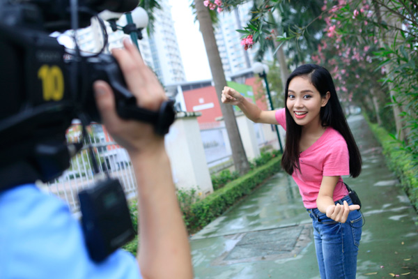 Gặp Hoàng Quyên một ngày bận rộn - 5