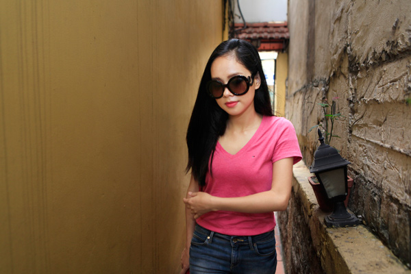 Gặp Hoàng Quyên một ngày bận rộn - 16