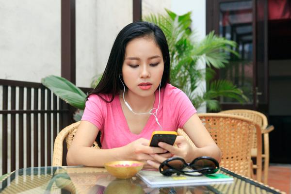 Gặp Hoàng Quyên một ngày bận rộn - 8