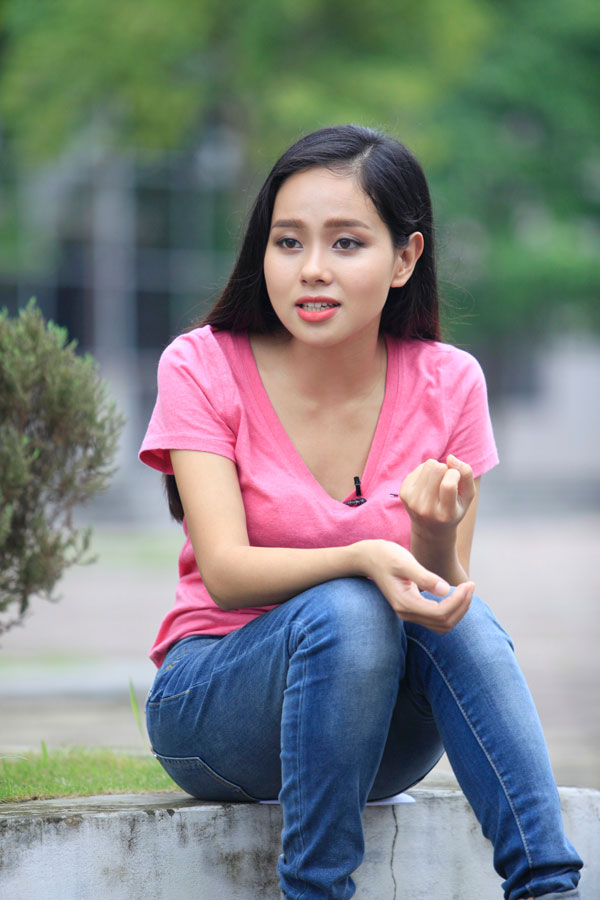 Gặp Hoàng Quyên một ngày bận rộn - 13